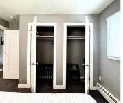 Butterfly Park Retreat #4 - Centrally located to Decorah's Top Attractions!