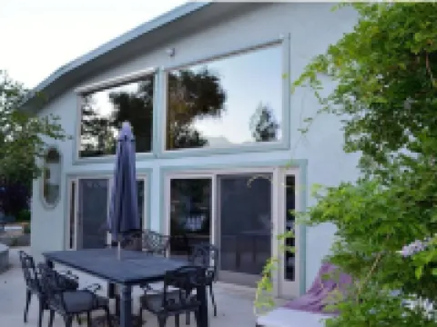 Million Dollar Views and Indoor Pool! ローン・パインのホテル