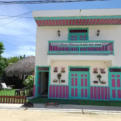 Hostal Johnnier Macao Punta Cana Hotels near Playa Macao
