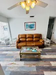 Charming 2-bedroom waterfront townhome with WiFi, AC Hot Tub and dock