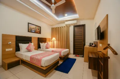 Hotel Grand Regency by JMD Group Near Delhi IGI Airport Hotell i Rangpuri