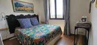 Villa Tropez Chambres d'hôtes فنادق في Le Luc