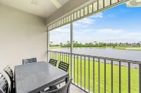 Solterra Vacation Rental Hotels in Lely Resort