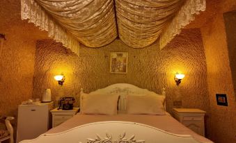 Iris Cave Cappadocia