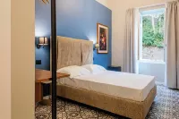 Fontana Falconieri Boutique Hotel Hotel in zona Orto Botanico Pietro Castelli