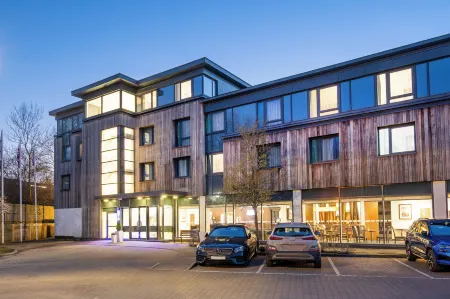 The Duxford Hotel Cambridge South M11 Jct 10 Отели рядом с достопримечательностью «Колледж Кембридж Маслим»