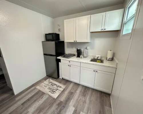 WELCOME TO MI LITTLE CASITA with WiFi, AC in private place in Seffner Hotels in Seffner