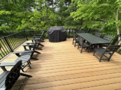 Luxury Waterfront Home in Suttons Bay
