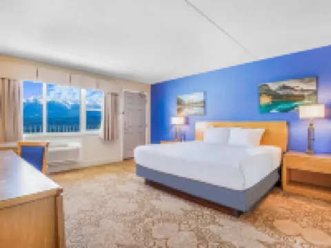 Days Inn by Wyndham Golden Hotels in Golden