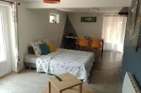 Chez Tom et Sandrine "Lalinde Các khách sạn ở Lalinde