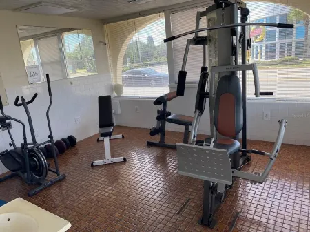 Oceanfront Condo w/ Private Balcony - Pools Open and Direct Beach Access Отели рядом с достопримечательностью «Университет аэронавтики Эмбри-Риддла»