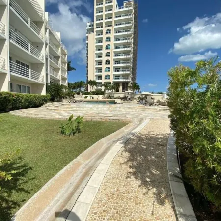 Oceanfront Paradise: Luxurious Penthouse with Spectacular Pools and Peloton