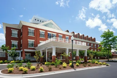 Tryon Riverfront Inn New Bern, Tapestry Collection by Hilton Hotels near University of Mount Olive at New Bern