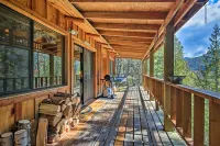 Private 'Yaak River Hideaway' w/ Deck & Mtn Views! - Parking