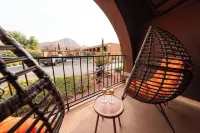 GreenTree Inn Sedona - Mountain View