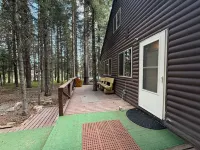Cozy Cabin in the Woods.  25 minutes to Yellowstone National Park