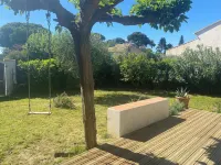 Lou Paradou, large village house, close to beaches Hotel a Le Pradet