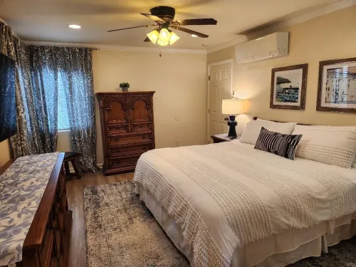 SoCal Stylish duplex