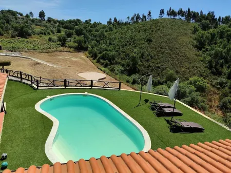 Moradia em Castelo Bode Отели рядом с достопримечательностью «Конвенту-де-Христу»