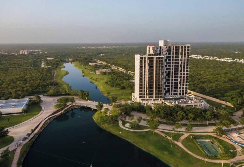 hotel overview picture