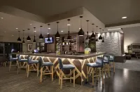 Embassy Suites by Hilton Phoenix Tempe - bar