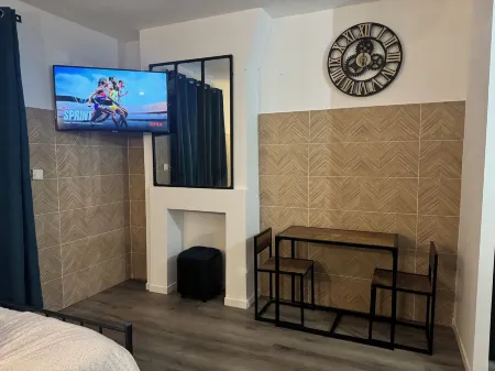 Loft Melun Centre Отели рядом с достопримечательностью «Le Jardin Botanique»