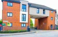 Spacious 2 Bedroom Flat - Kettering