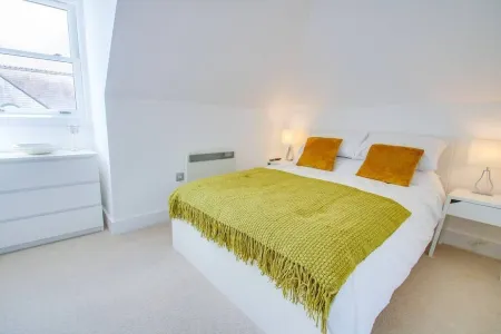 City Centre Penthouse Apartment, near Cathedral
