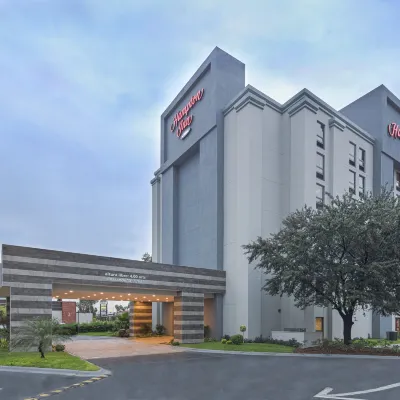 Hampton Inn by Hilton Monterrey/Galerias-Obispado Hotels near Obispado Museum