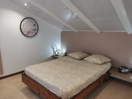 Appt. au 1er Étage au Tampon 11ème Idéal Pour Couple