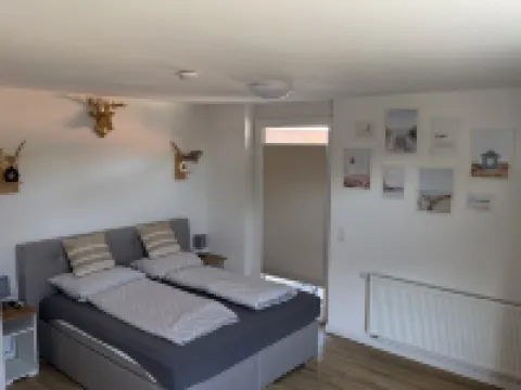Studio apartment in the heart of Steinhude, quiet location, 5 min. to the sea