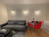 Luxury Apartment Near City Airport!