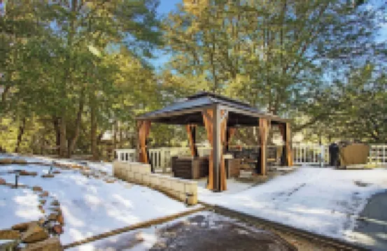 4 Bed 3Bath Mountain House in Peaceful Lake Arrowhead with WiFi, AC, Backyard