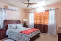 Caicos Cactus Residence  Major Hill