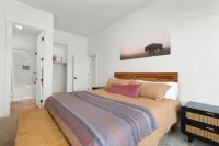 Modern Home Near Bridger Bowl, Big Sky & Yellowstone