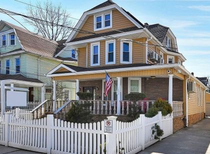 Cozy 2-Person Apt Near JFK Airport & Shopping Area for Long Stays
