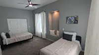 Spacious Luxury Retreat in the Heart of Glendale with All Amenities