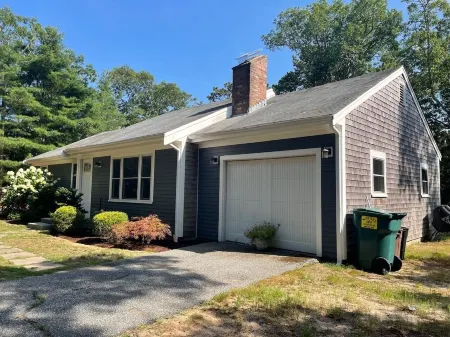 3-Bedroom House in Gorgeous Brewster