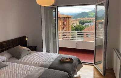 Piso Céntrico y Tranquilo en Gernika  호텔