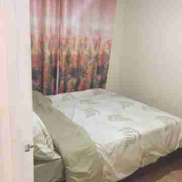 Cozy 2 BR apartment + pool + fast wifi Rooms