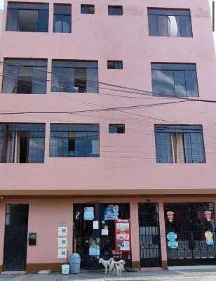 Apartment 10 minutes from the airport Hoteles en 