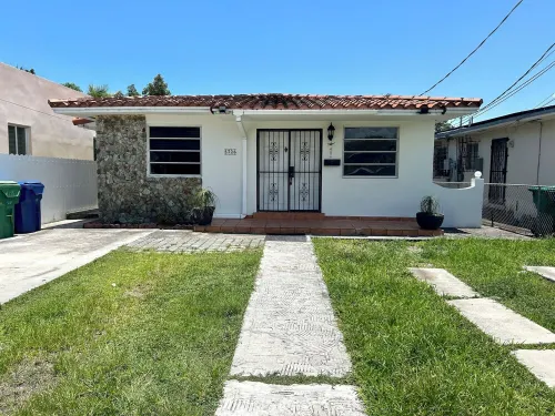 Charming 3-bedroom house in Miami with AC, WiFi Hotels in Coral Terrace