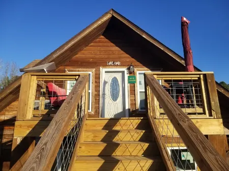 Tranquil 1-bedroom apartment in Heber Springs