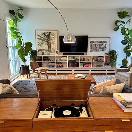 Cozy & Modern Victorian in Historic Allentown, Buffalo