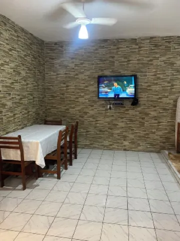 Beach house with seasonal pool