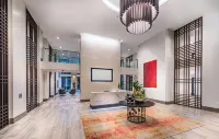 Modern Luxury Retreat - Walk to South Coast Plaza & Arts in Costa Mesa