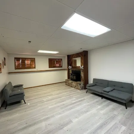 Cozy 3-bedroom 2.5 bath house in Kent near hospital and shopping centers