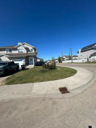 Spacious 4 Bdm Duplex