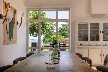 "Les Ecuries" A luxurious haven of peace overlooking the Gulf of Morbihan