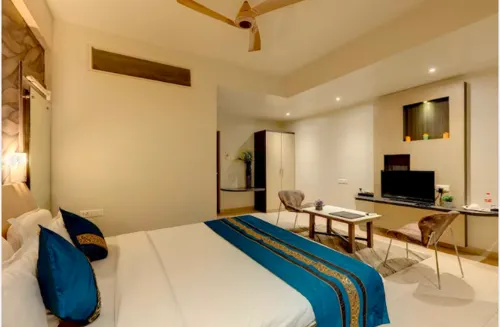 Hotel Orient Crown, Kolhapur Hotels in Kolhapur